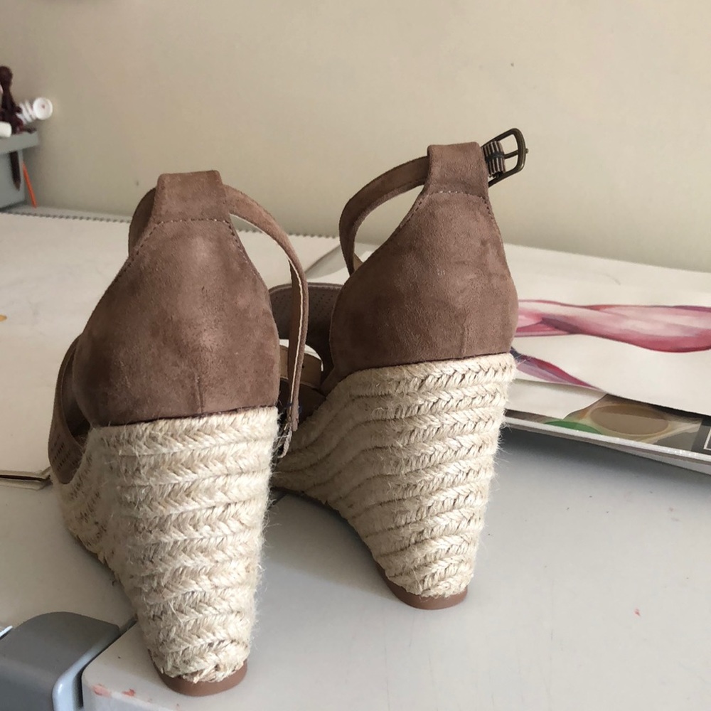 Wedges - Picture 2 of 3